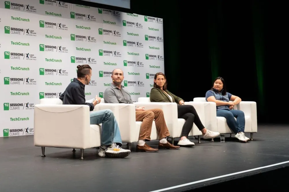 Pendaftaran Pembicara untuk TechCrunch Sessions: AI