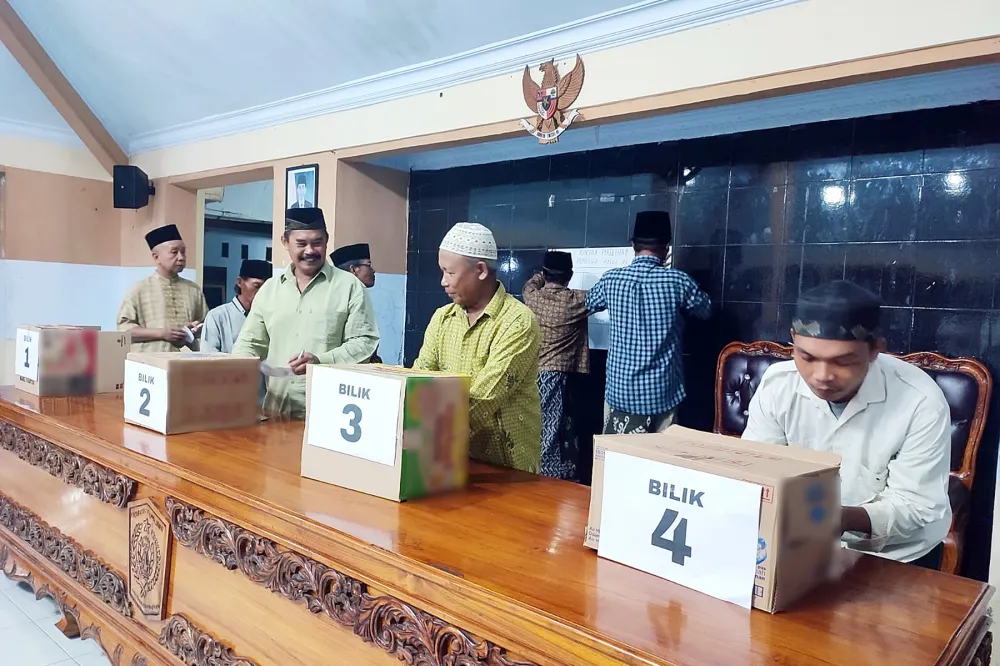 Antusiasme Tinggi, Sonhaji Irawan Terpilih Sebagai Ketua RW 003 Desa Tukum