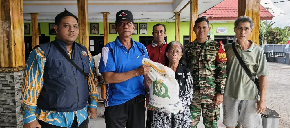 KPM di Tunjungrejo Terima Bantuan Pangan dari Pemerintah
