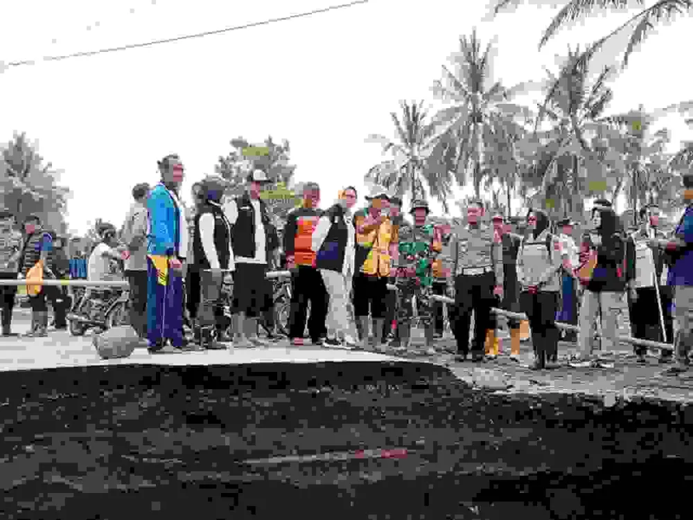 Prioritas perbaikan tanggul yang jebol