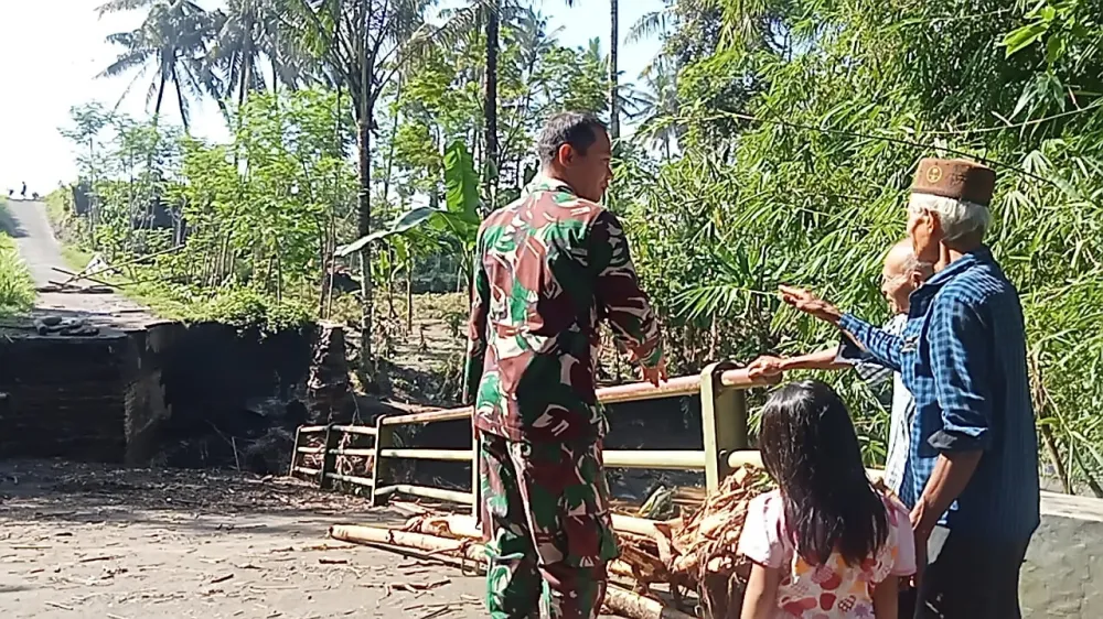 Pemantauan dan Aksi Tanggap Stakeholder dan Warga Jadi Langkah Awal Tangani Darurat  Kerusakan Jembatan di Desa Babakan