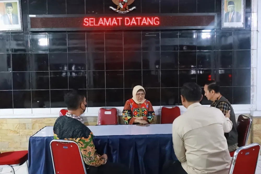 Empat Korban Jiwa Akibat Longsor di Pronojiwo, Pj. Bupati Sampaikan Duka Cita