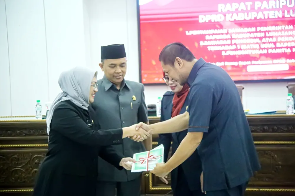 Langkah Menuju Kemajuan Bersama, Pj. Bupati Lumajang Sampaikan Komitmen Kuat Pemerintah pada 7 Raperda Tahun 2024 