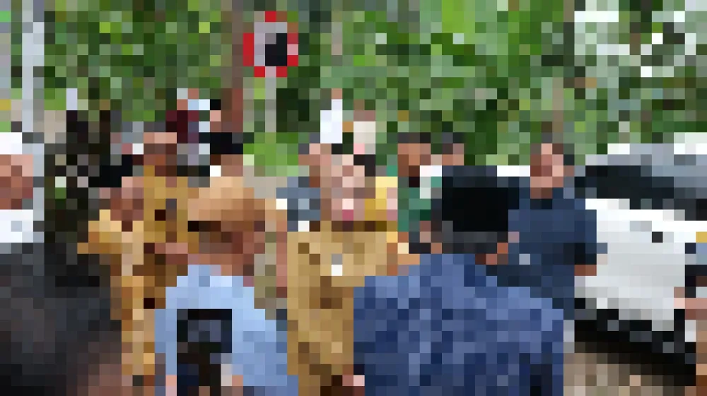Peninjauan Jalan Rusak di Ranuwurung Randuagung oleh DPRD dan Bupati Lumajang
