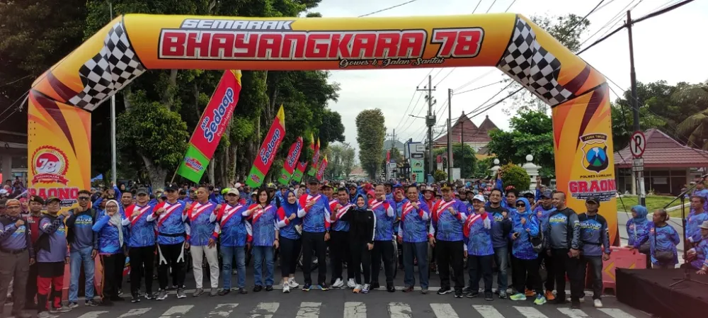 Gowes dan Jalan Santai HUT Bhayangkara ke-78 untuk Perkuat Kebersamaan dan Keamanan