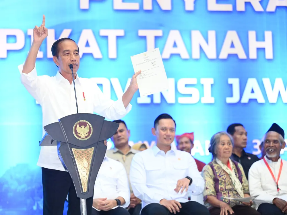 Presiden Jokowi Dorong Reformasi Agraria Lewat Penyerahan 10.323 Sertipikat Tanah Elektronik