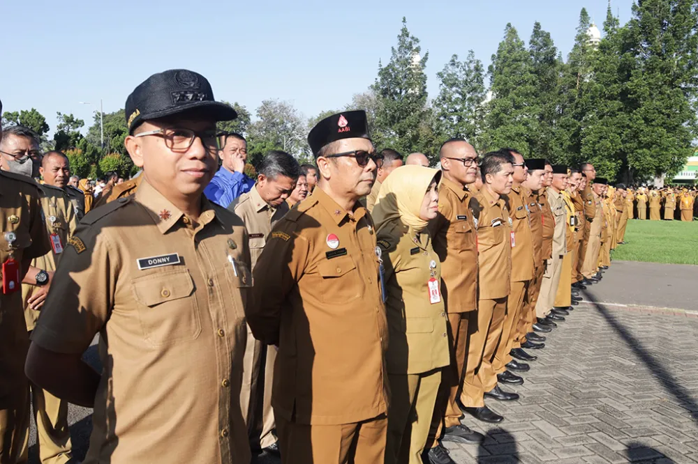 Bupati Lumajang: Kepemimpinan Dimulai dari Diri Sendiri dan Keluarga