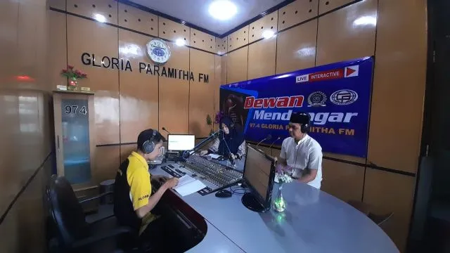 Komisi A DPRD Lumajang Talk Show Bersama Camat Kedungjajang