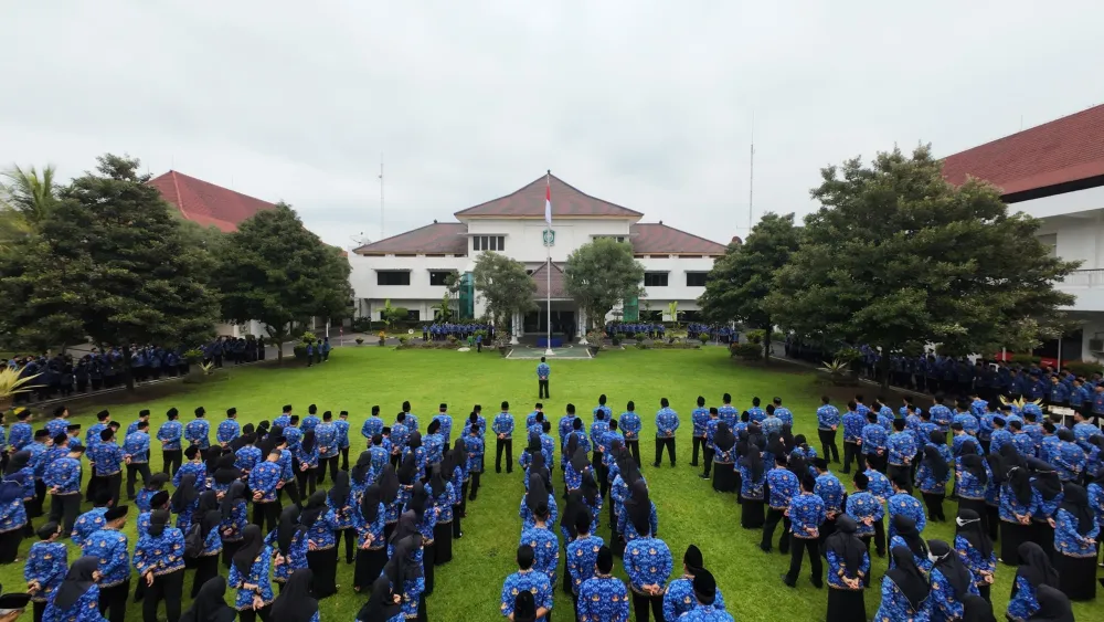 Meski Terimbas Regulasi, Guru Non ASN di Lumajang Tetap Mendapat Dukungan