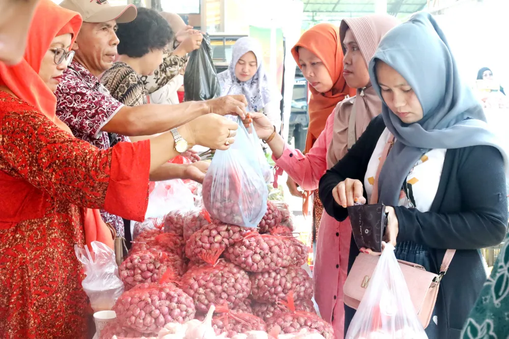 Stok Beras Aman Jelang Ramadan dan Idulfitri, Pemerintah Lumajang Pastikan Ketersediaan Terpenuhi