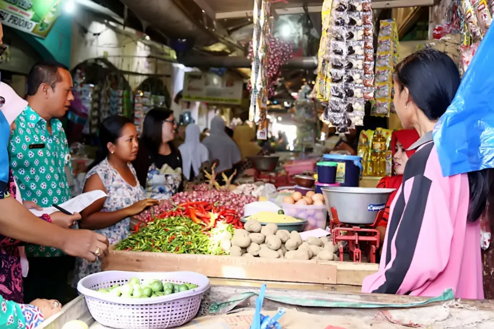 Harga Daging Ayam Ras Naik, Pemkab Lumajang Imbangi Harga Murah untuk Sejumlah Komoditas 