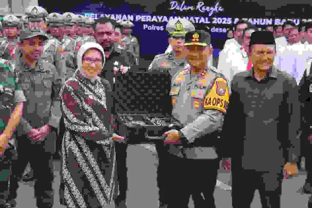 Perlengkapan canggih diserahkan untuk memperkuat keamanan daerah