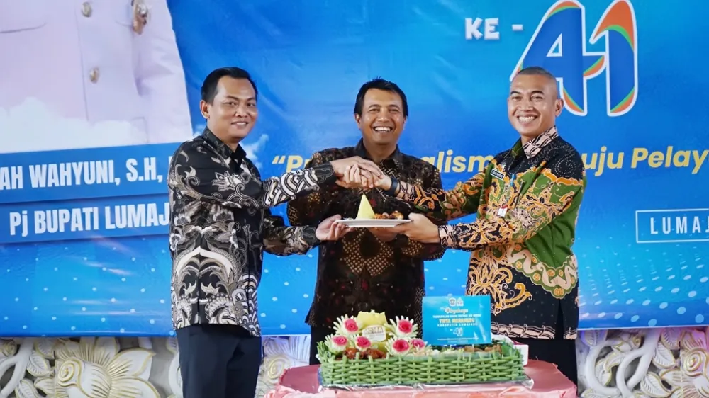 Sekda Lumajang Ajak Perumdam Tirta Mahameru Tingkatkan Profesionalitas dan Pelayanan Prima