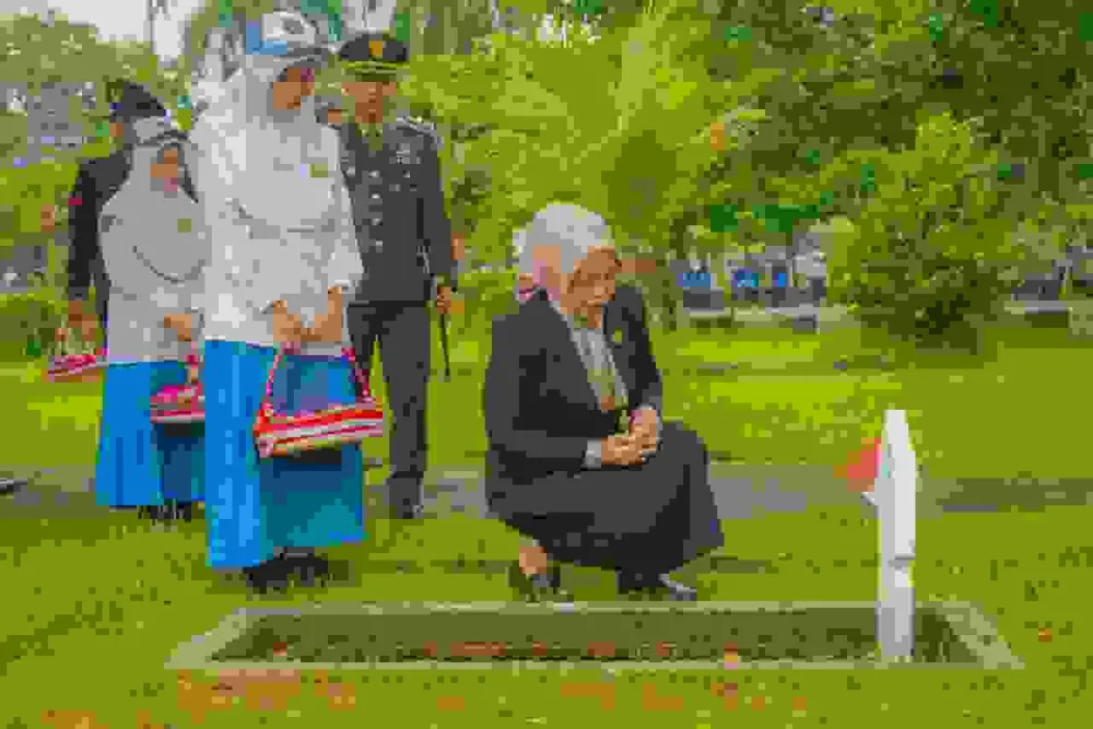 Semangat Pahlawan Jadi Teladan Sehari-hari