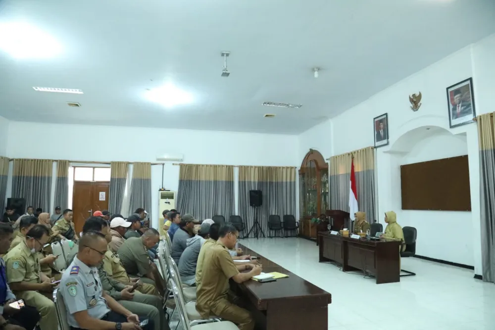 Sapi Lokal Diprioritaskan, Pj. Bupati Terbitkan Aturan Tegas Larang Sapi Eks Impor Masuk ke Lumajang