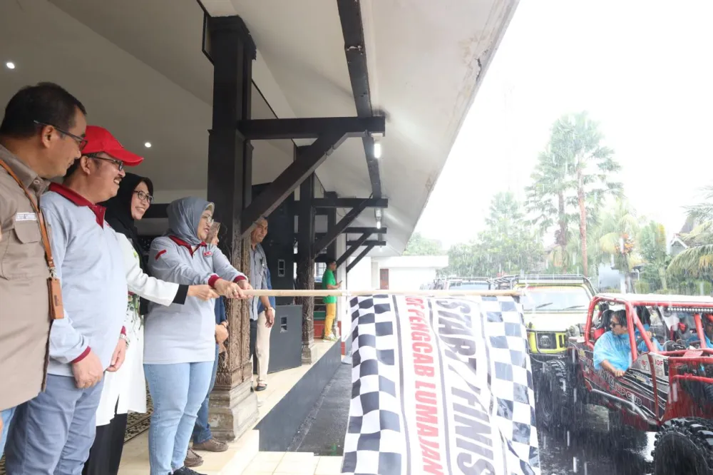 Pj. Bupati Lumajang Apresiasi Keberadaan Indonesian Offroad Federation dalam Aksi Sosial dan Lingkungan