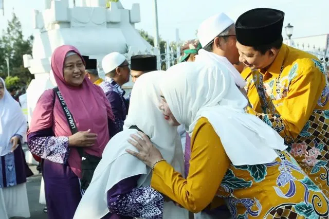 Seluruh Jamaah Haji Lumajang Selamat Tiba di Kampung Halaman