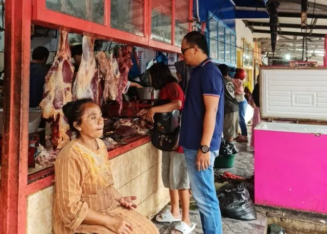 Polres Lumajang Sidak Pasar Cek Harga Pangan di Hari Raya Idul Fitri